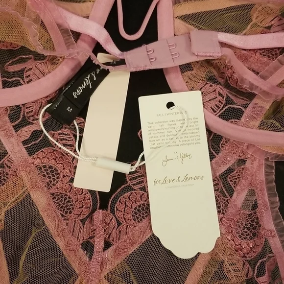 💕FOR LOVE AND LEMONS💕 Grace Bodysuit ~ Mauve Lace Medium M NWT - Picture 11 of 13